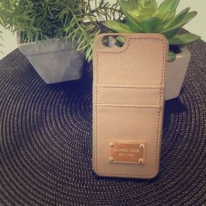 Michael Kors iPhone6 cover w/ creditcards pockets